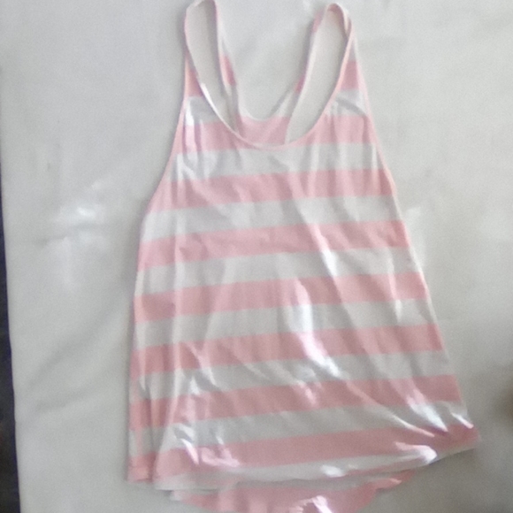 lululemon athletica Tops - Lululemon tank size 4